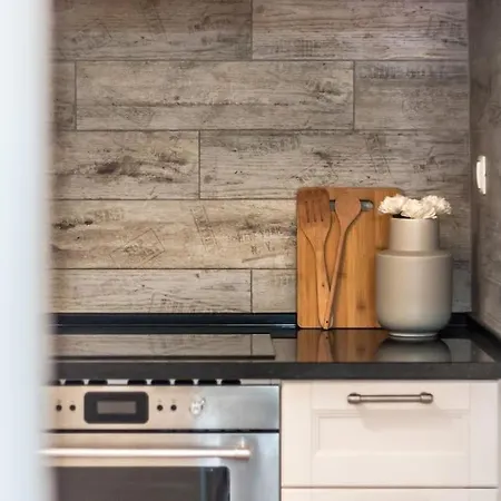 Apartamento Alfama @ Lisbon's Historical Heart *