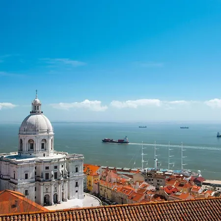 Alfama @ Lisbon's Historical Heart Lizbona